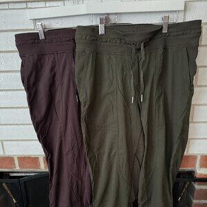 Lululemon - Dance Studio Mid-Rise Cropped Pant - Size 8